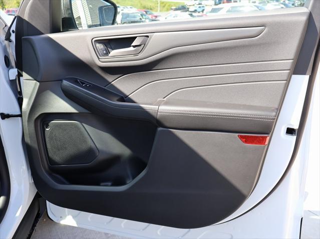 new 2025 Ford Escape car, priced at $31,985