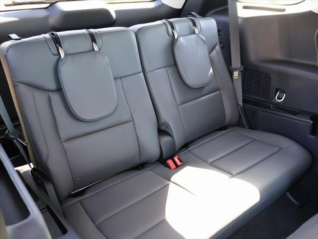 new 2025 Ford Explorer car, priced at $45,168