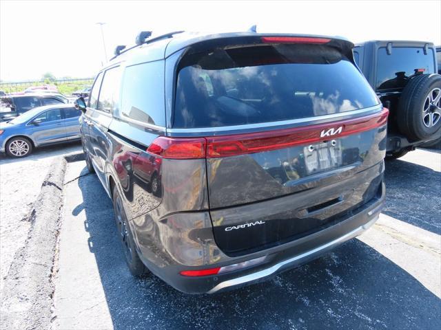 used 2024 Kia Carnival car, priced at $42,510