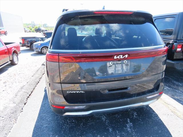 used 2024 Kia Carnival car, priced at $42,510