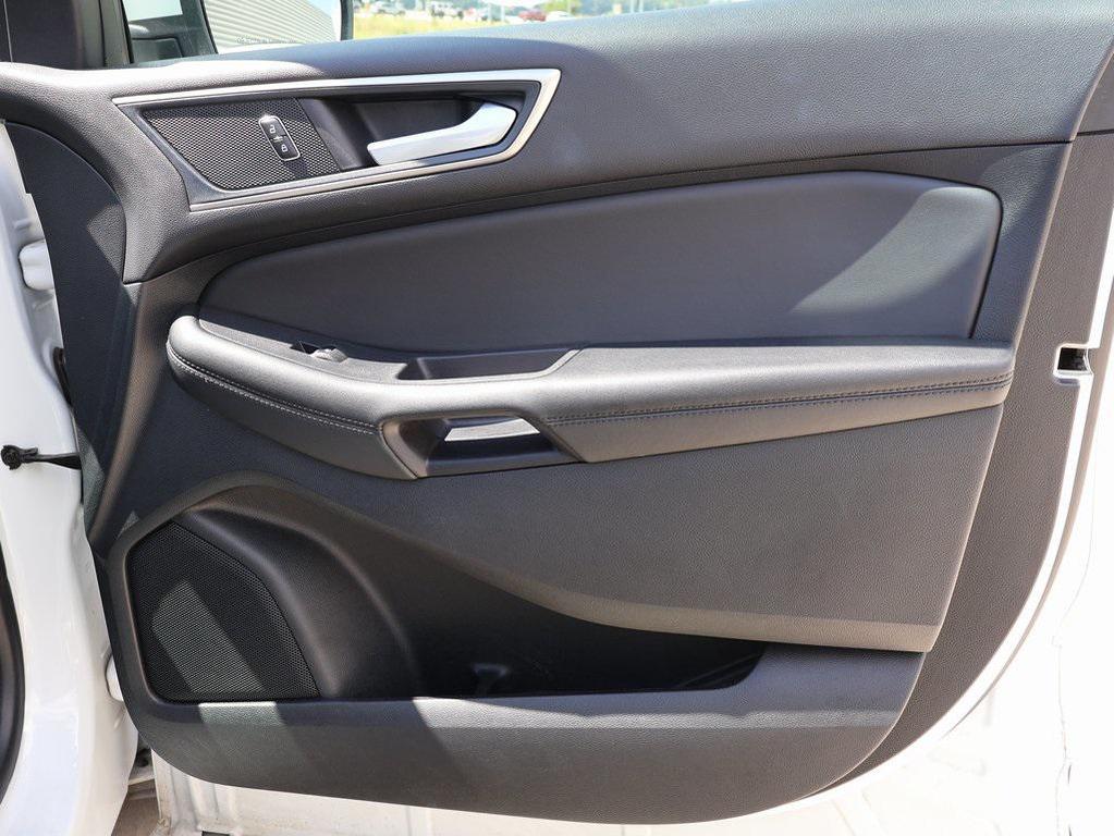 used 2024 Ford Edge car, priced at $26,997