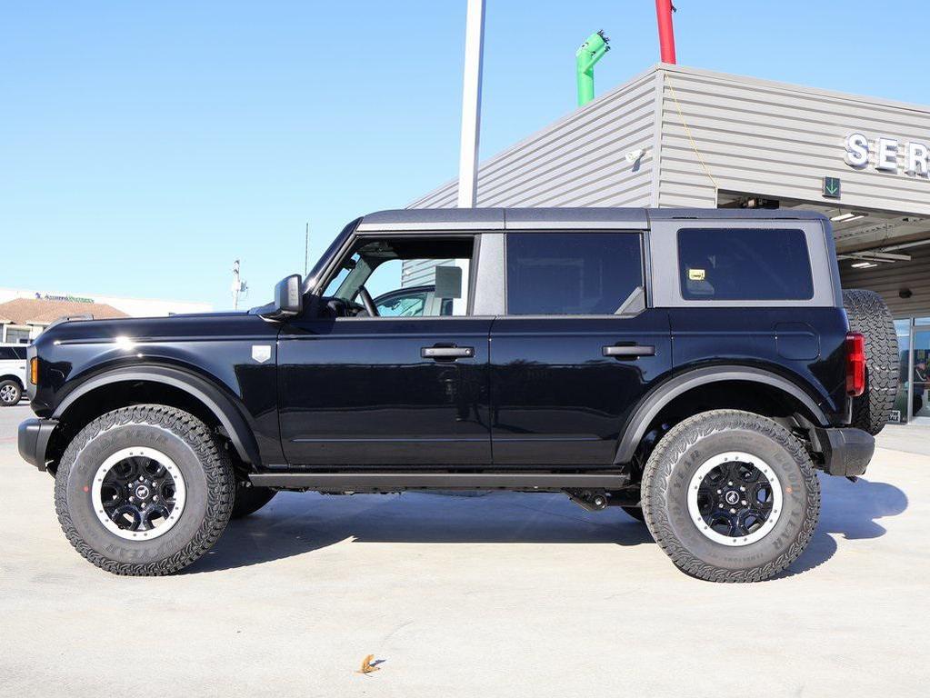 new 2025 Ford Bronco car, priced at $53,372