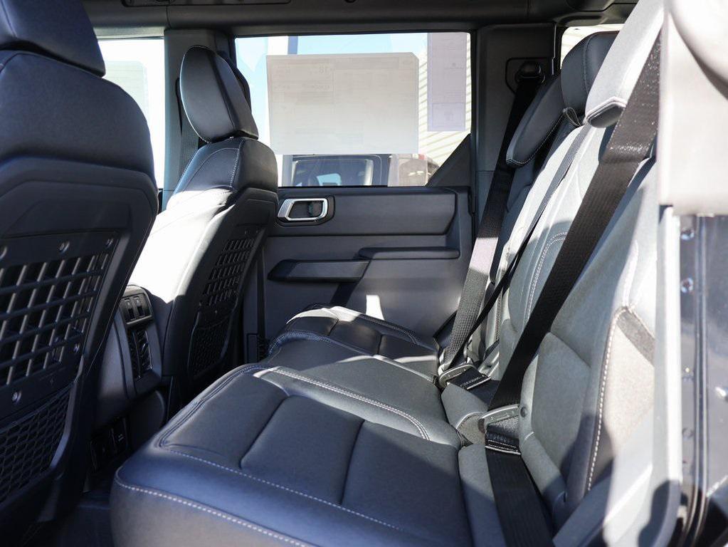 new 2025 Ford Bronco car, priced at $53,372