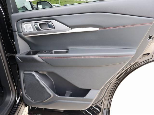 new 2025 Ford Explorer car, priced at $61,230