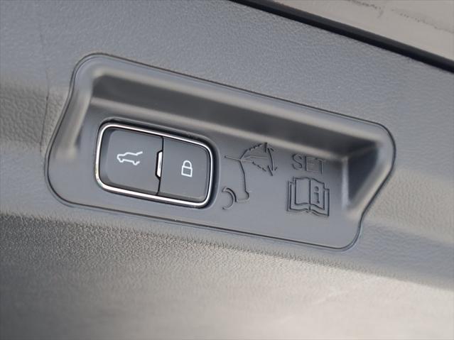 new 2025 Ford Explorer car, priced at $61,230