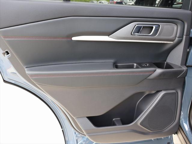 new 2025 Ford Explorer car, priced at $50,216