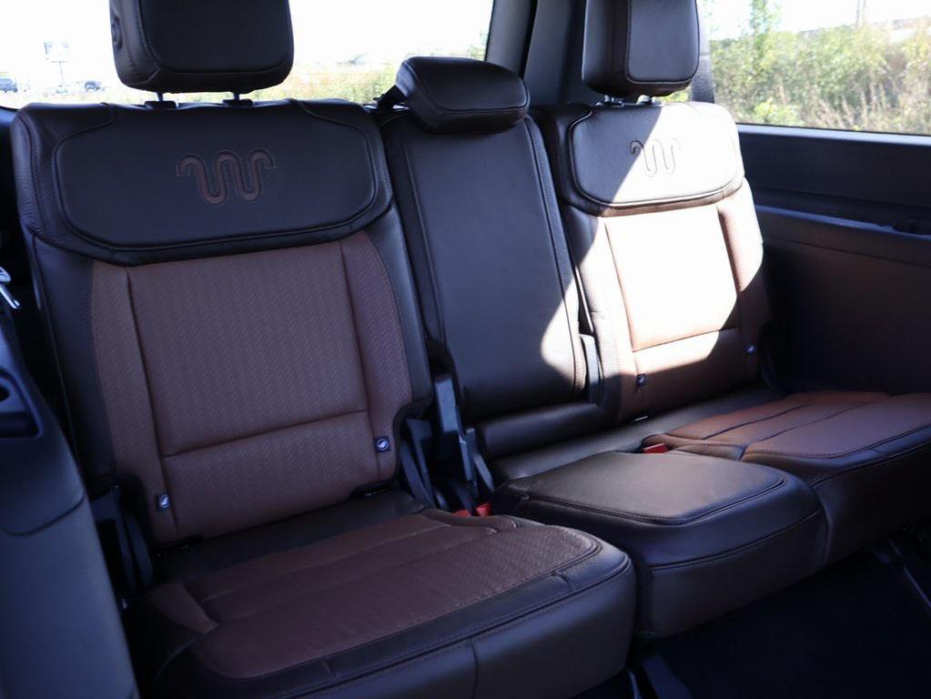 new 2025 Ford Expedition Max car, priced at $89,786