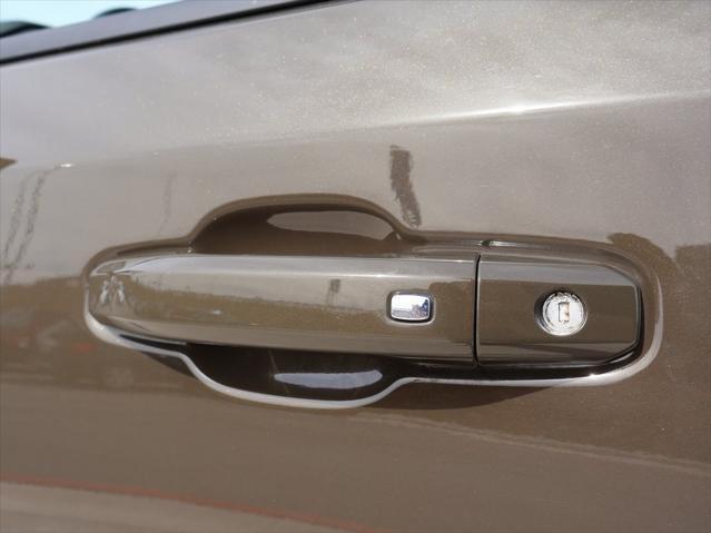 used 2023 Chevrolet Silverado 1500 car, priced at $39,268