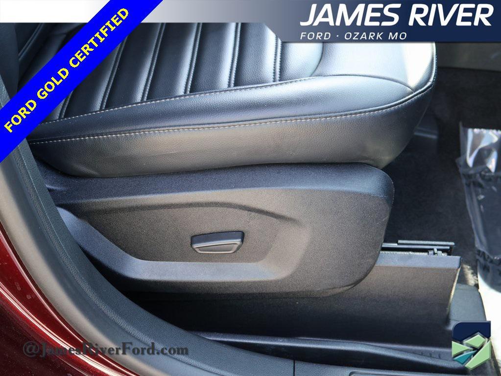 used 2024 Ford Edge car, priced at $26,289