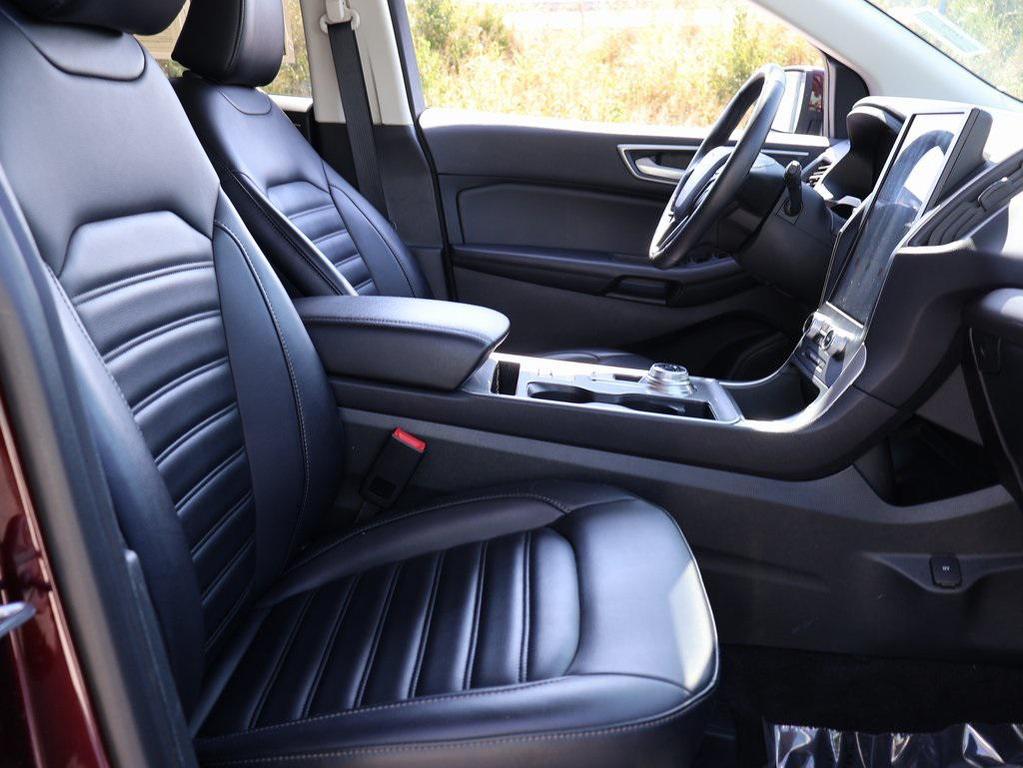 used 2024 Ford Edge car, priced at $28,997