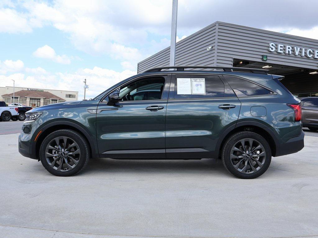 used 2022 Kia Sorento car, priced at $31,436