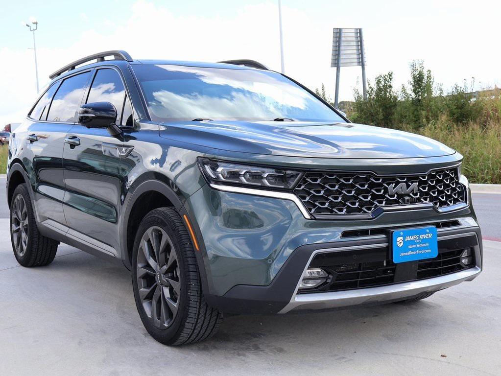 used 2022 Kia Sorento car, priced at $31,436