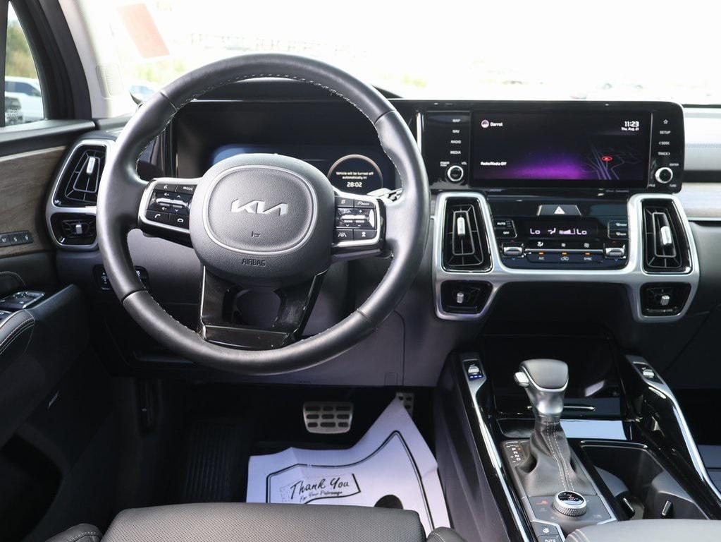 used 2022 Kia Sorento car, priced at $31,436
