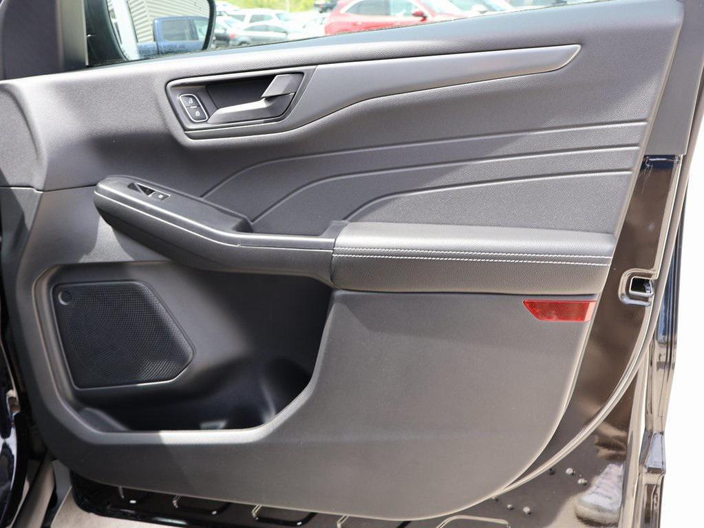 new 2025 Ford Escape car, priced at $25,791