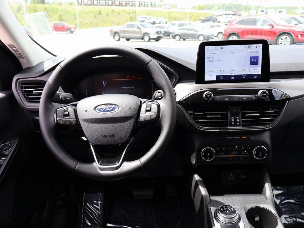 new 2025 Ford Escape car, priced at $25,791