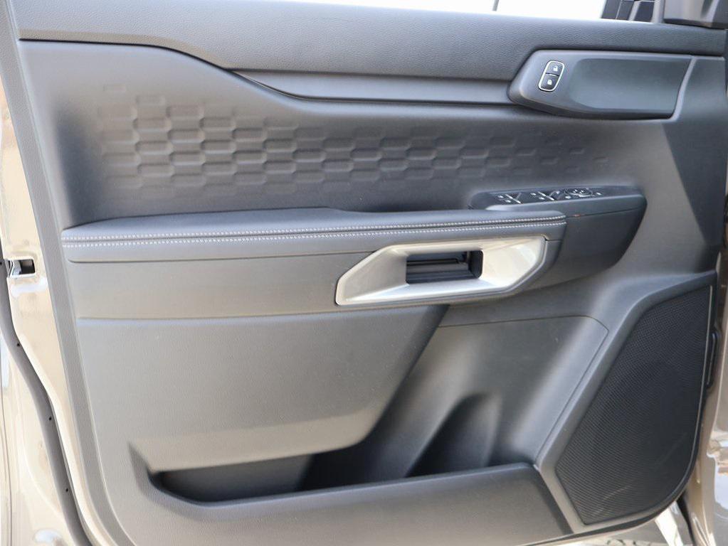 new 2025 Ford Ranger car, priced at $41,796