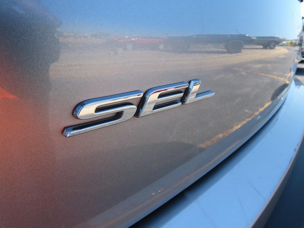 used 2024 Ford Edge car, priced at $26,997