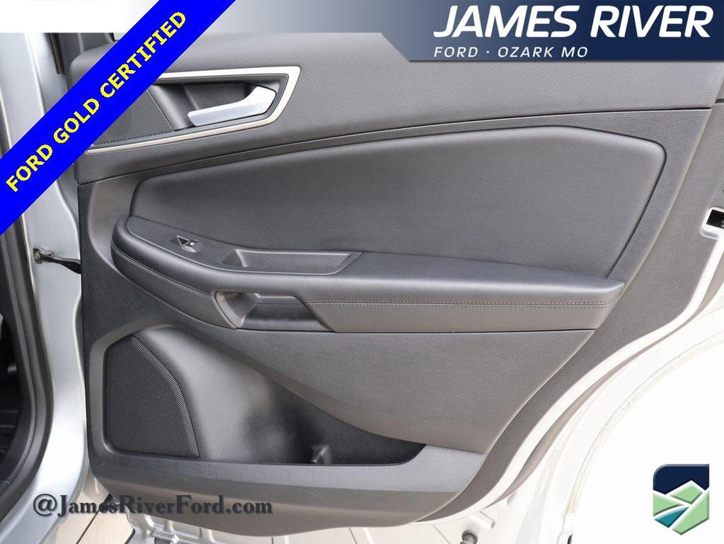 used 2024 Ford Edge car, priced at $25,452