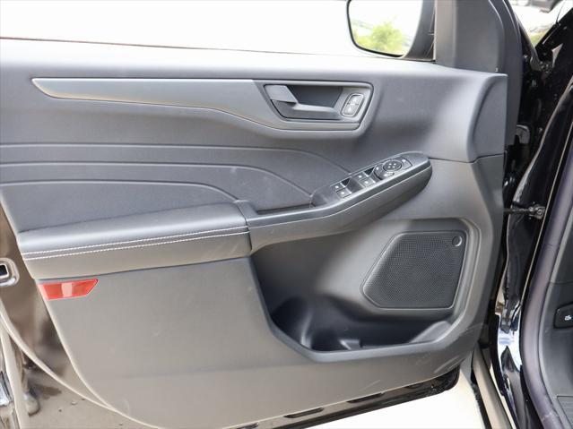 new 2025 Ford Escape car, priced at $28,881
