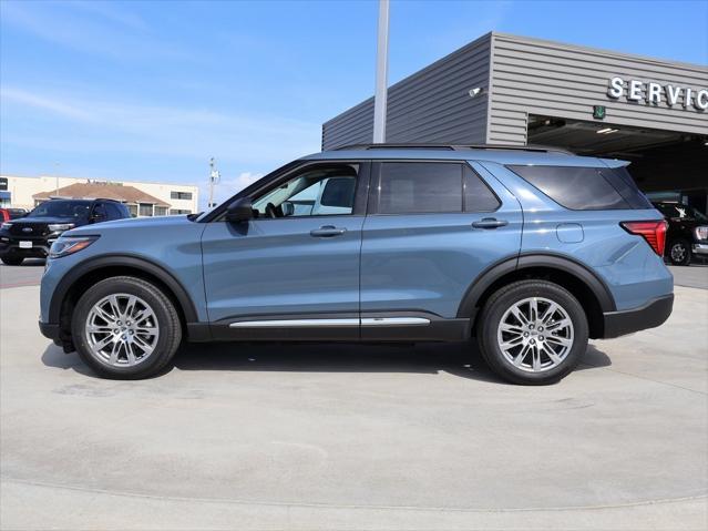 new 2025 Ford Explorer car, priced at $47,852