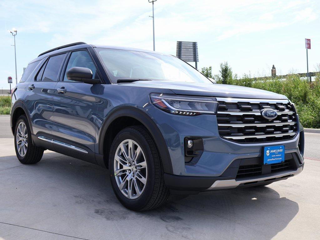 new 2025 Ford Explorer car, priced at $46,734