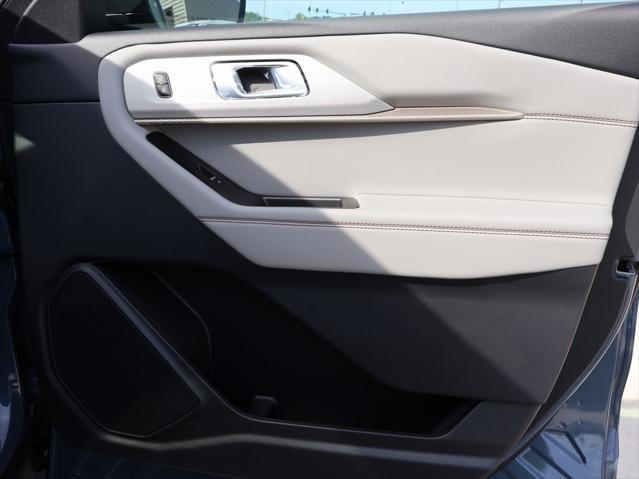 new 2025 Ford Explorer car, priced at $47,852