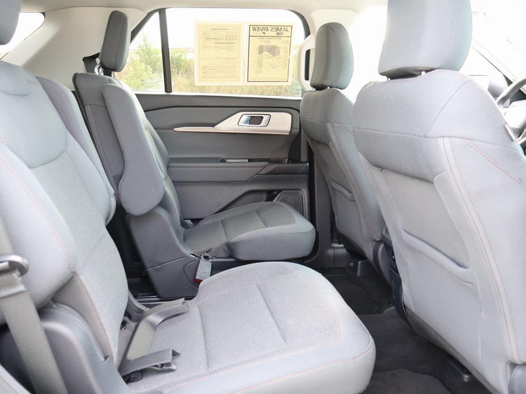 used 2025 Ford Explorer car, priced at $38,629