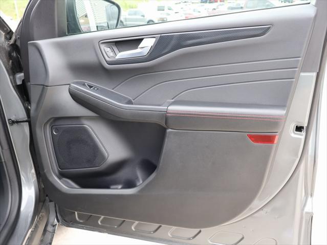 used 2024 Ford Escape car, priced at $26,650