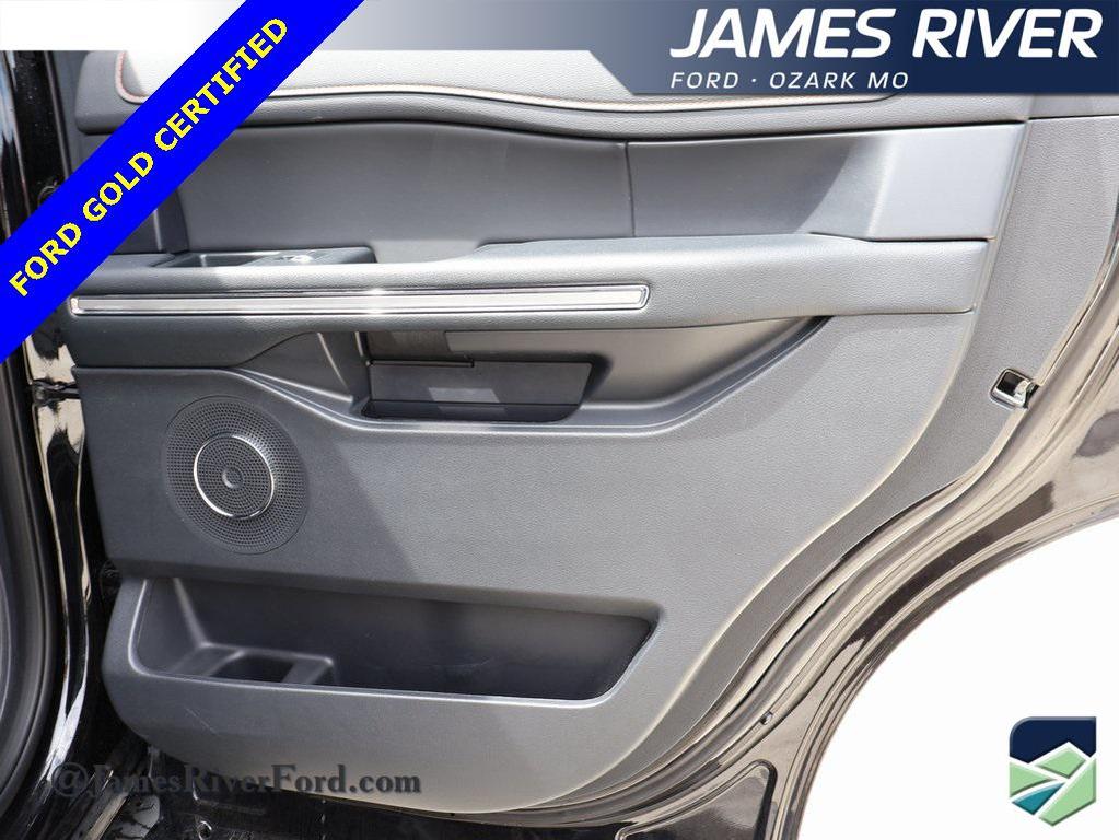 used 2024 Ford Expedition car, priced at $65,365