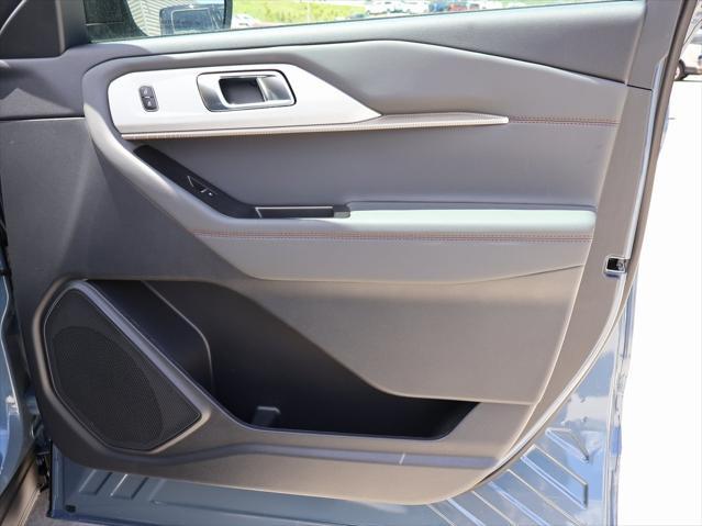 new 2025 Ford Explorer car, priced at $44,134