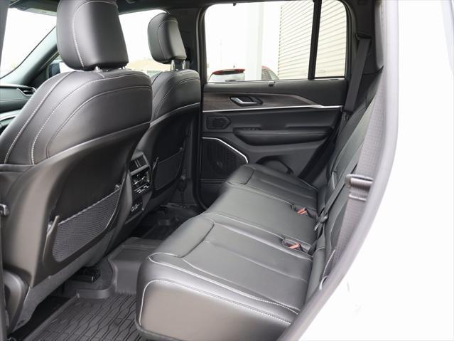 used 2025 Jeep Grand Cherokee car, priced at $43,927