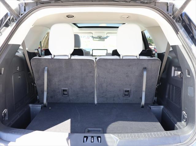 used 2025 Ford Explorer car, priced at $43,667
