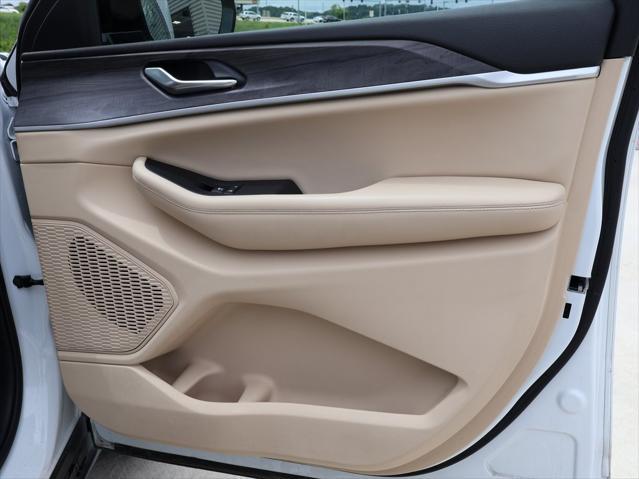 used 2023 Jeep Grand Cherokee L car, priced at $28,305