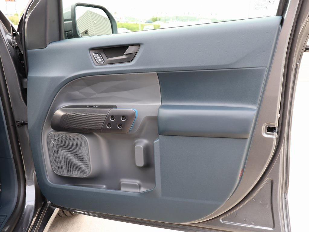 new 2025 Ford Maverick car, priced at $34,324