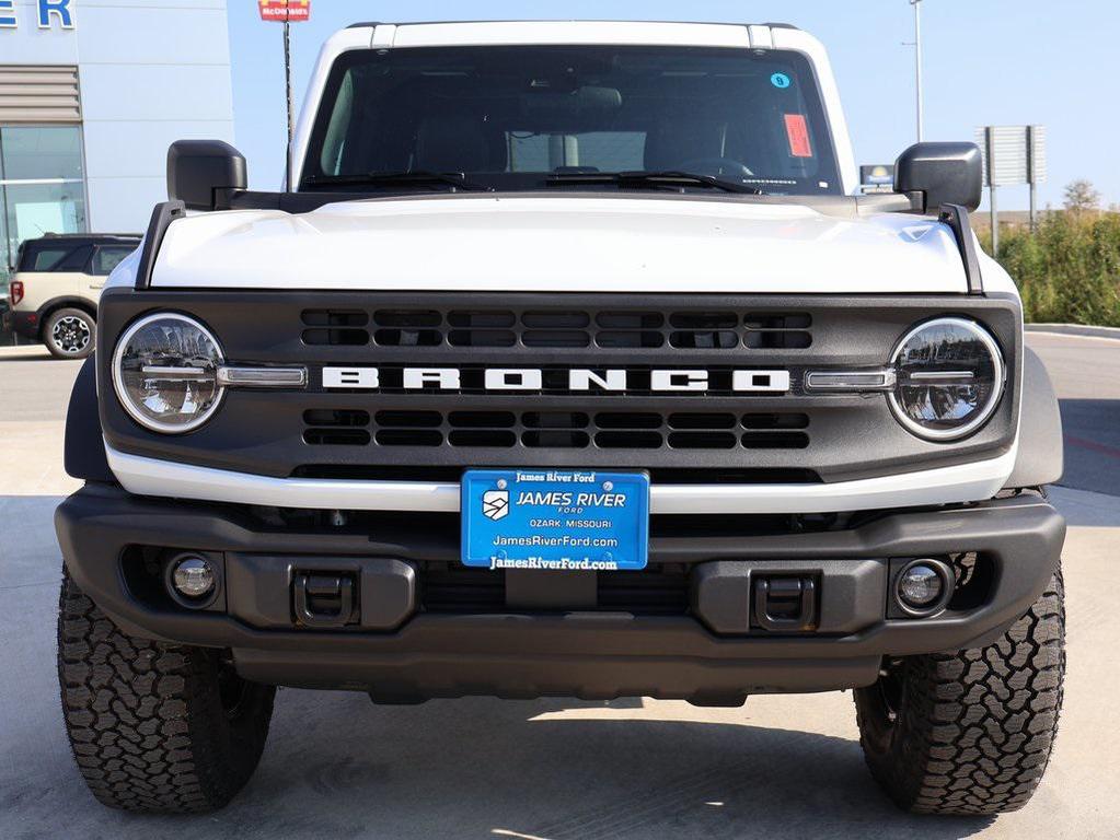 new 2025 Ford Bronco car, priced at $53,374