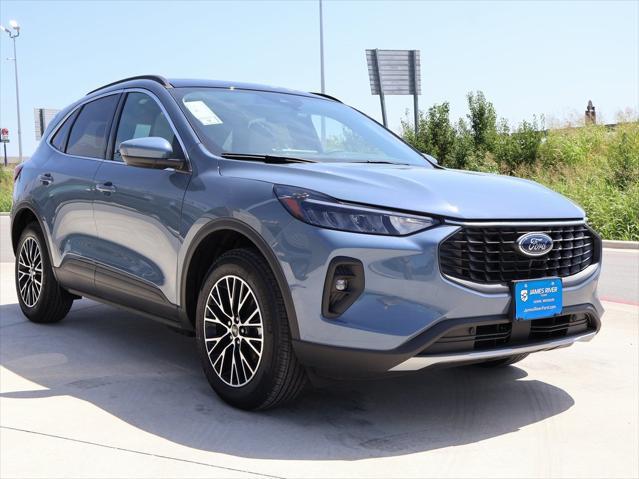 new 2025 Ford Escape PHEV car, priced at $33,926