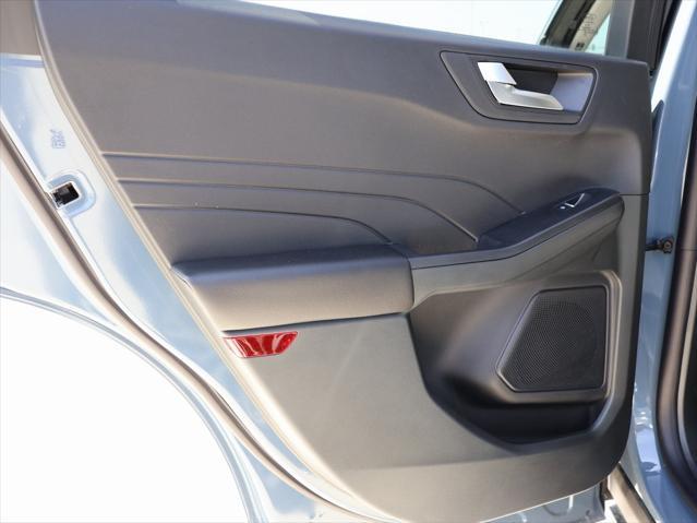 new 2025 Ford Escape PHEV car, priced at $33,926