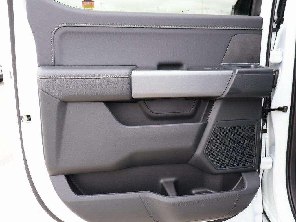 new 2025 Ford F-150 car, priced at $59,378