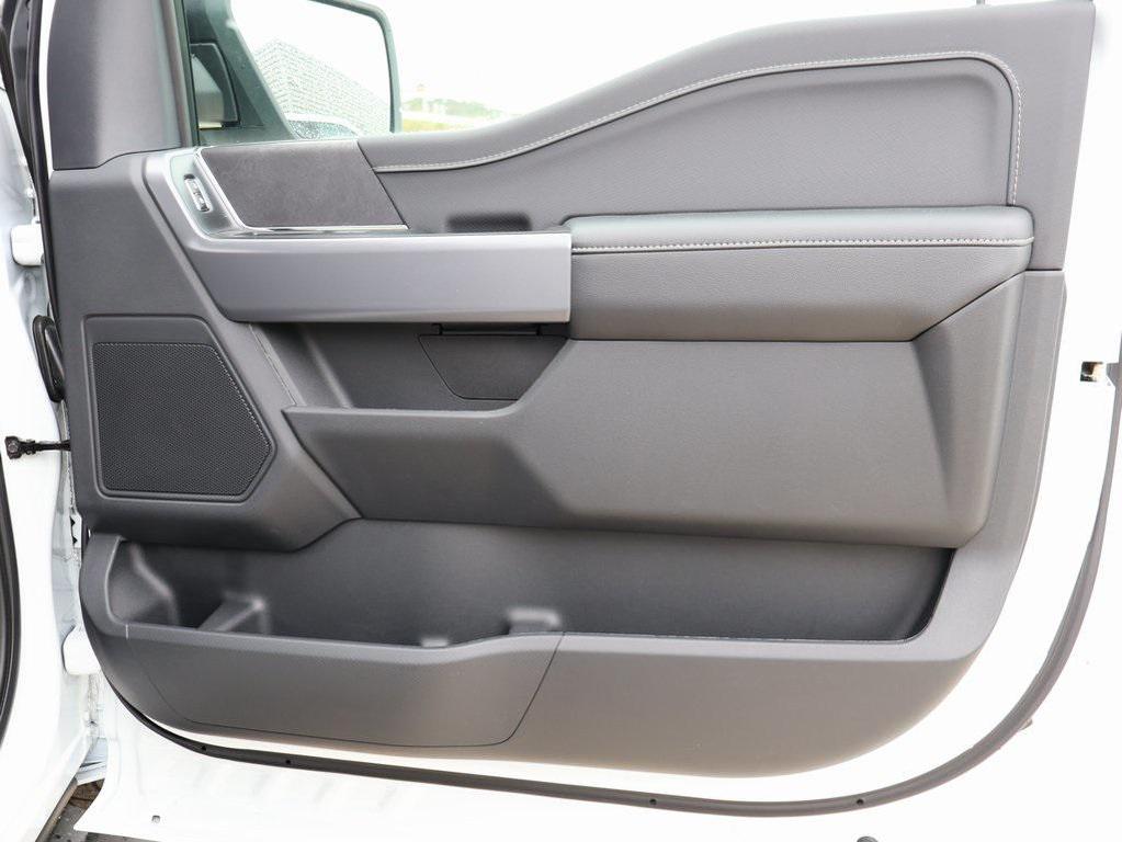 new 2025 Ford F-150 car, priced at $59,378