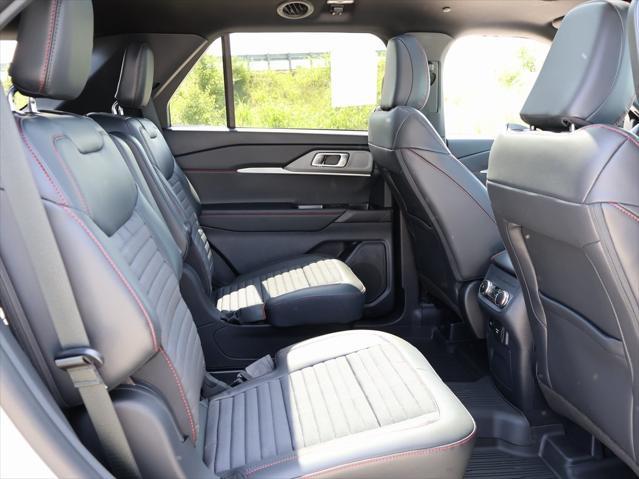 new 2025 Ford Explorer car, priced at $53,815