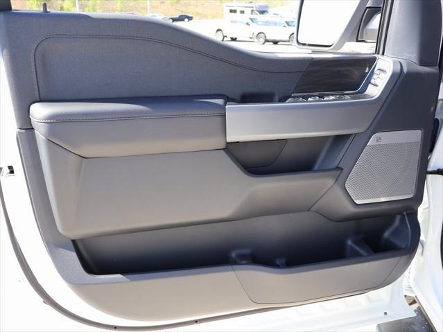 new 2025 Ford F-150 car, priced at $61,574