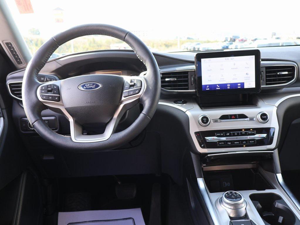 used 2022 Ford Explorer car, priced at $29,987