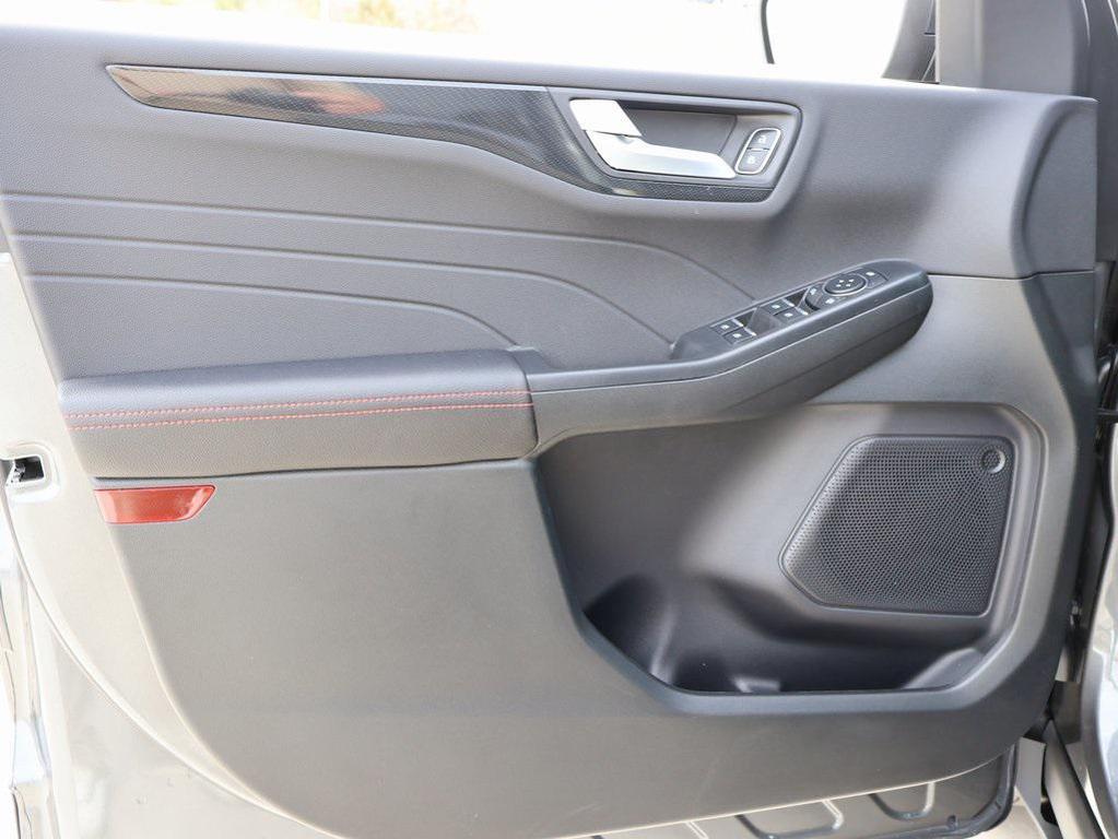 new 2026 Ford Escape car, priced at $32,882