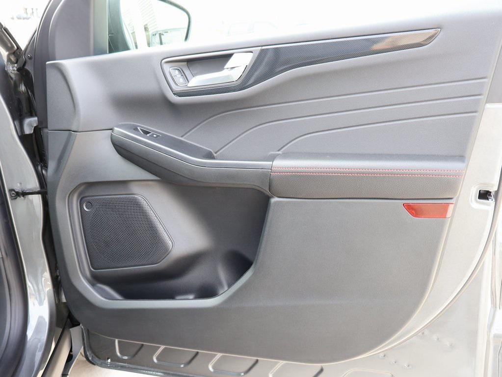 new 2026 Ford Escape car, priced at $32,882