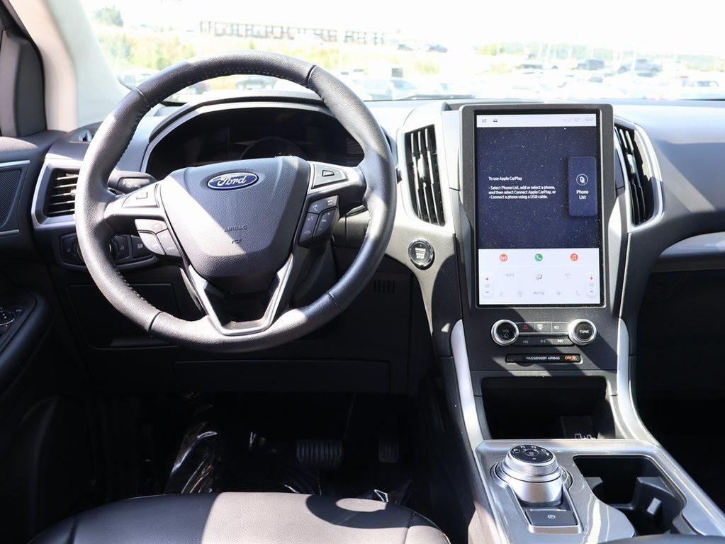 used 2024 Ford Edge car, priced at $27,997