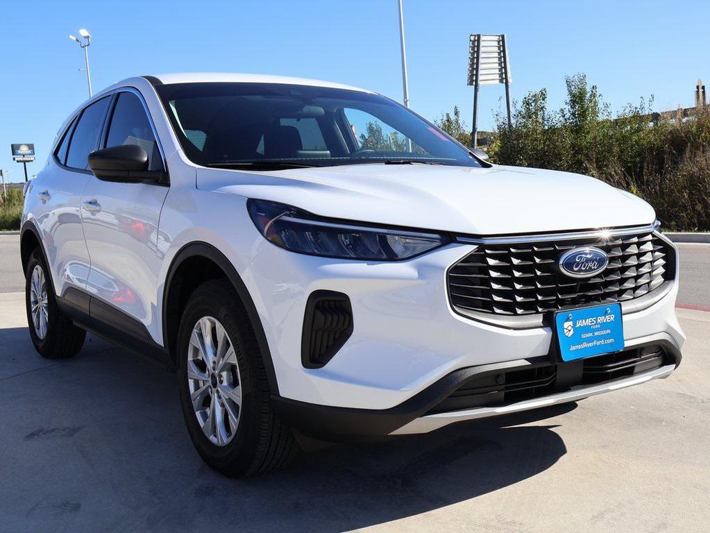 used 2024 Ford Escape car, priced at $26,457