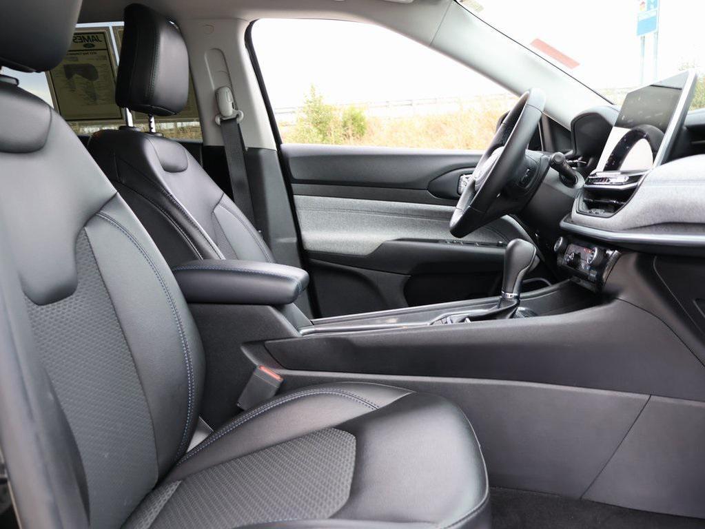 used 2022 Jeep Compass car, priced at $19,637