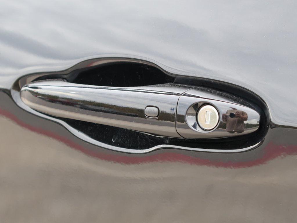 used 2022 Jeep Compass car, priced at $19,637