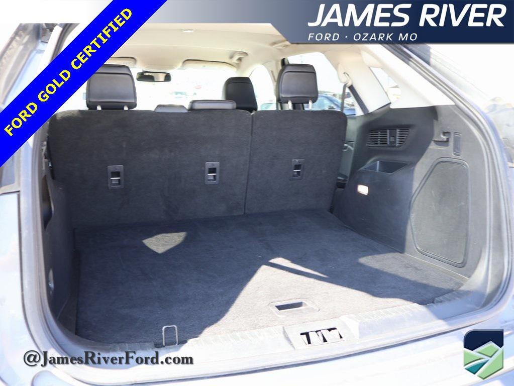 used 2024 Ford Edge car, priced at $29,857