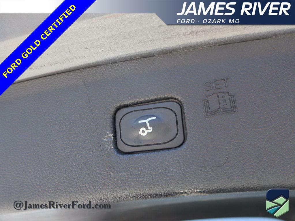 used 2024 Ford Edge car, priced at $29,857